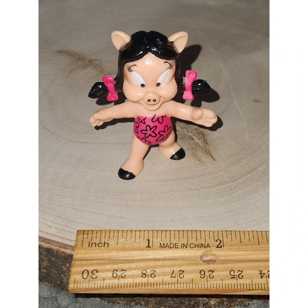 Petunia Pig 1991 Warner Bros Looney Tunes 2.5